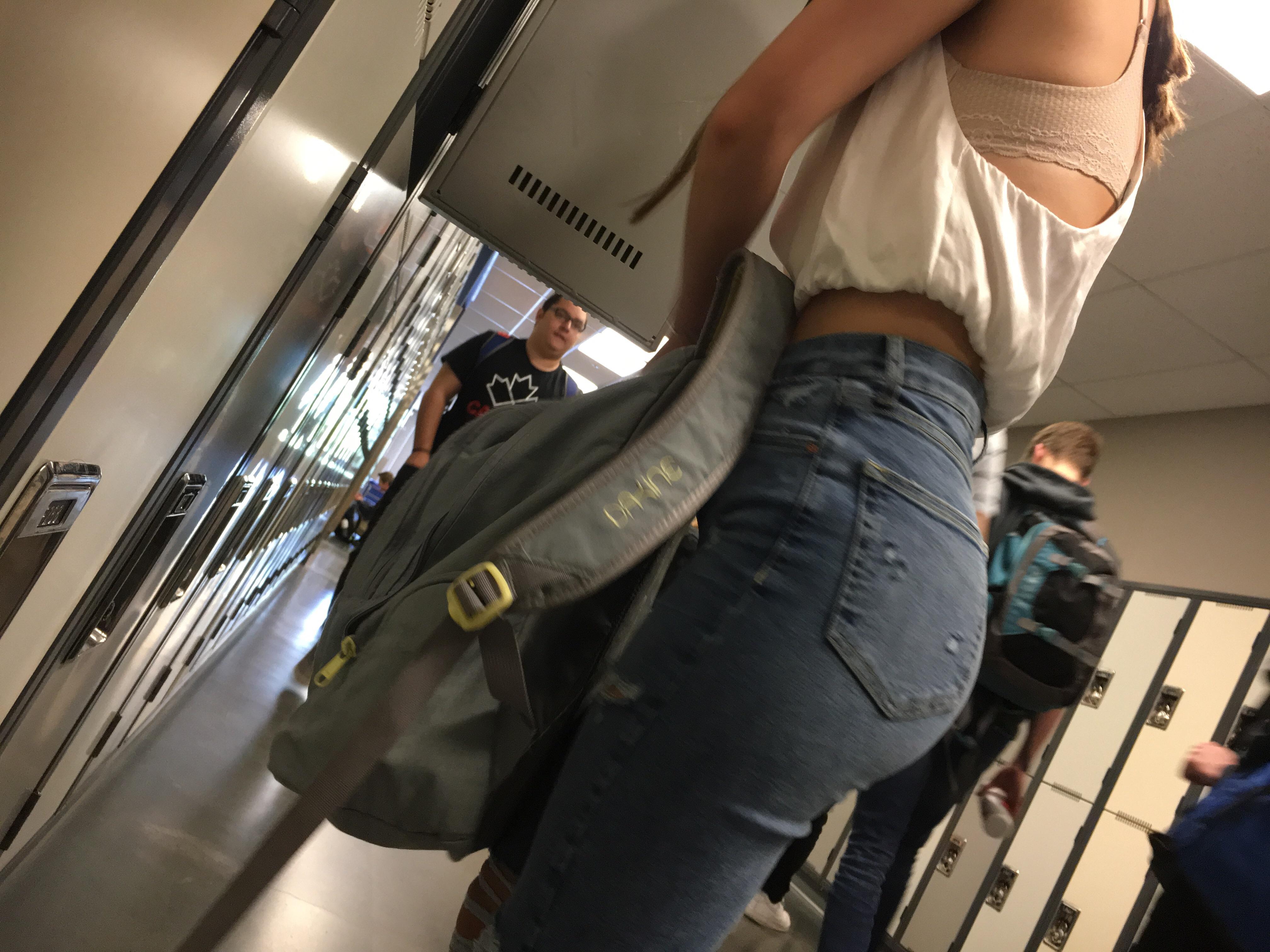Dressing room anal
